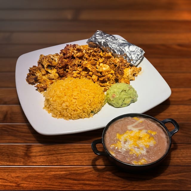 CHORIZO CON HUEVOS.