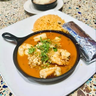 CAMARONES AL MOJO