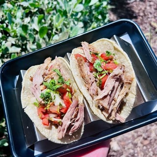 TACOS DE CARNITAS